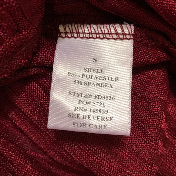 VICI Luxurious shimmer burgundy tie dress - Picture 11 of 12